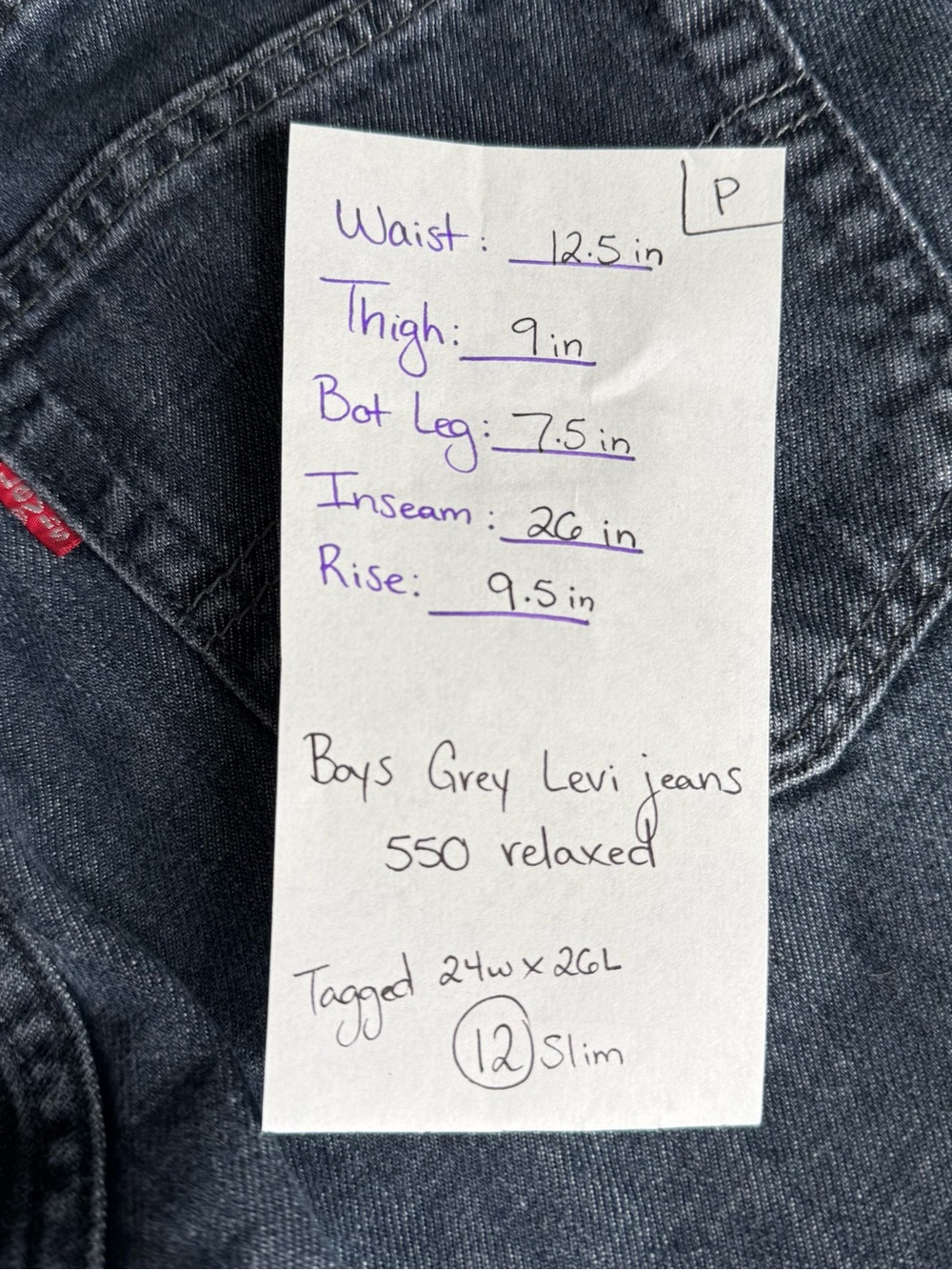 VTG LEVI'S 550 Relaxed Fit 12 Slim Jeans Boy Washed Dark Grey 100% Cotton Denim - Picture 4 of 10